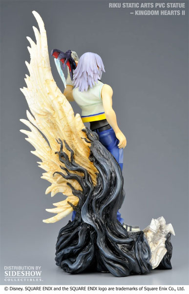 Illustration for article titled Stuff A Squeenix Fan's Stocking With This Kingdom Hearts Statue